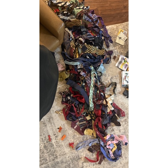 Mix Nouveau Other - Huge 100+ Mens Designer Neck Tie Lot – Silk & Novelty Mix
